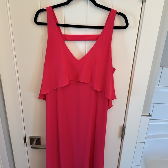 RW Co Formal Dress - Picture 2 of 5